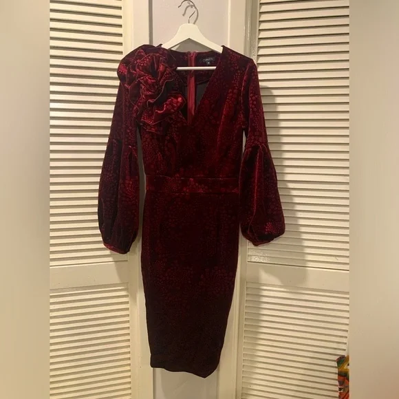 VELVET FITTED MIDI DRESS WITH PUFF SLEEVES SIZE M - Picture 1 of 11